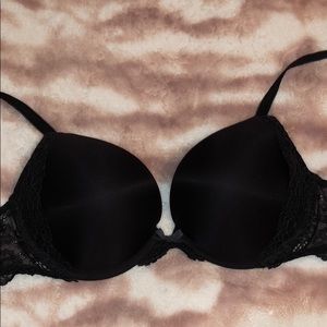 Victoria’s Secret lace push-up bra